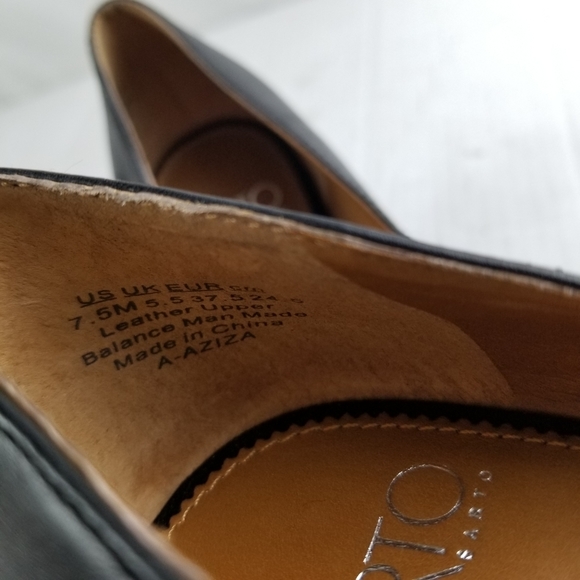 Franco Sarto Leather Pumps - Picture 10 of 11